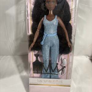 Naturalistas 11.5-inch Liya Fashion Doll with 4C Textured Hair